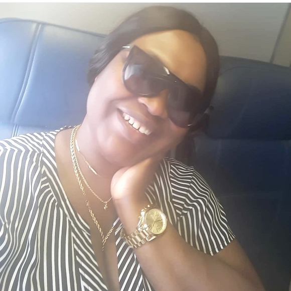 Meet your Posher, Sefakor - Picture 1 of 1